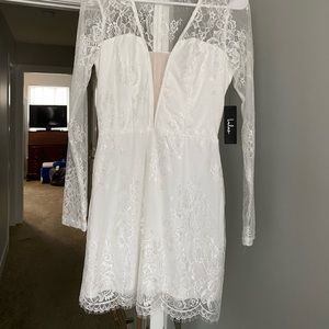 Lulu’s Women’s Size Medium White Lace Dress